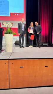 Zum Artikel "Rethinking fibrosis: Christina Bergmann receives the Rudolf Schoen Award"